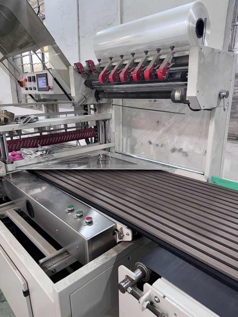 slat panel factory 4